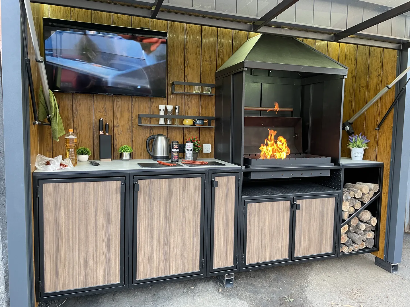 Detail grilovacej zóny Loft